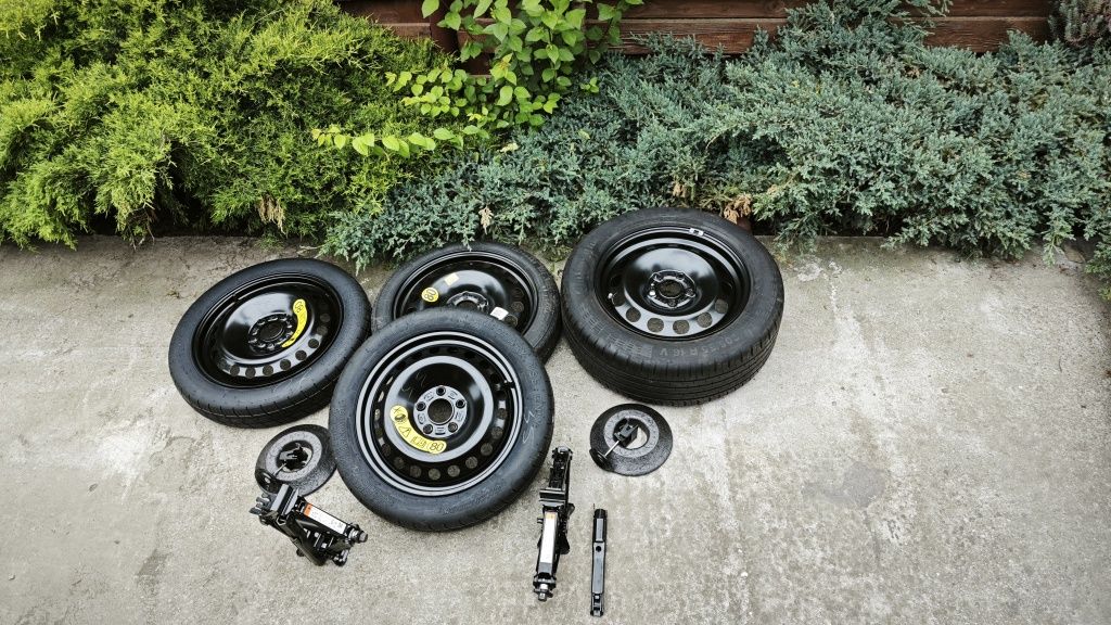Roata rezerva Cric Ford Vw