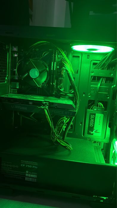 Rtx3050 i7 9700 + monitor AOC