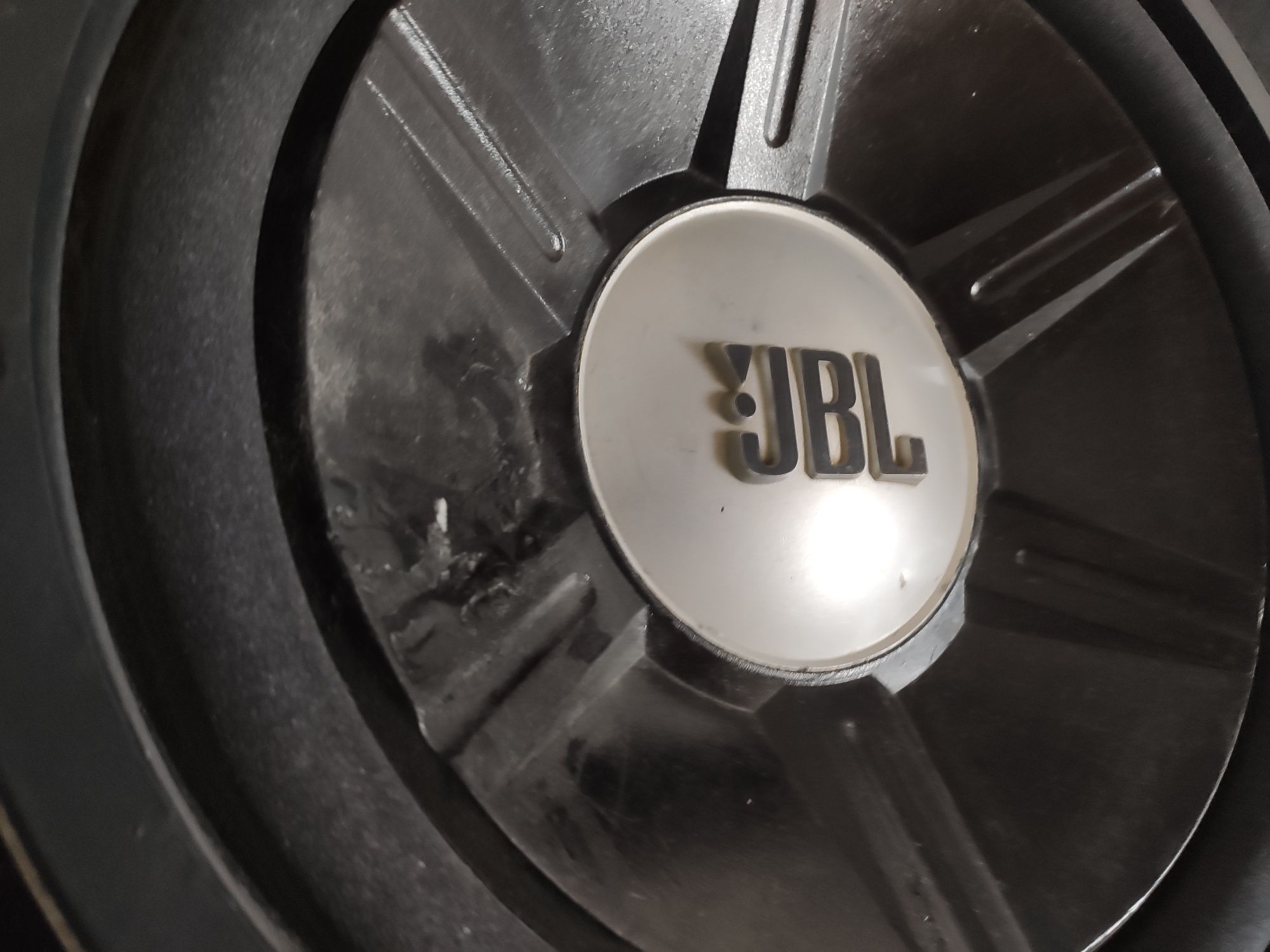 Jbl sabufer xolati yaxwi iwlab turgan joyidan yechilgan
