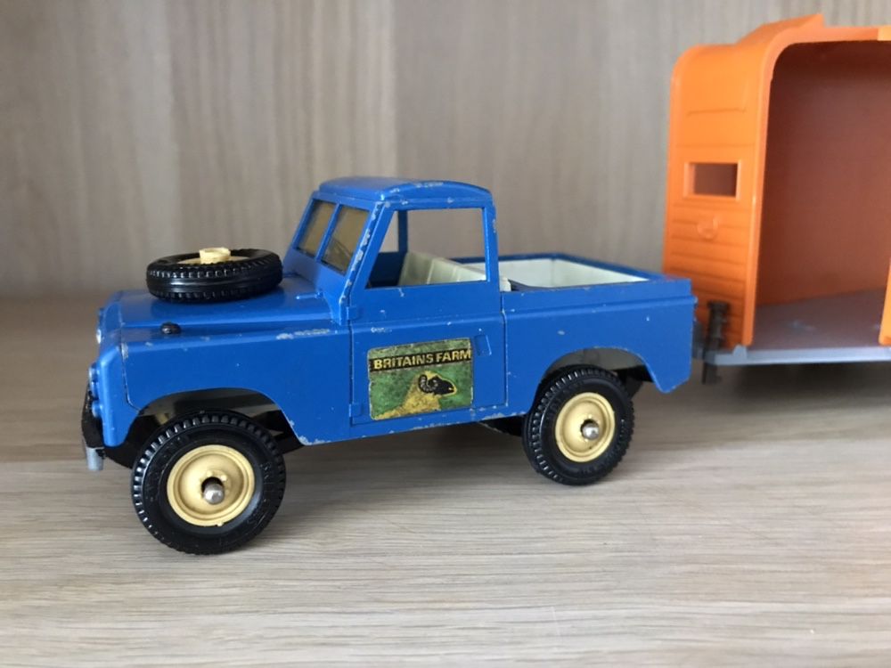 1975 Land Rover Horse si Horse Box Britains 1979