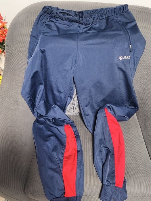 Jako спорно долнище