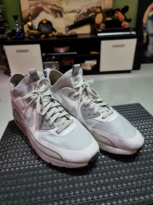 adidasi Nike AirMax 45