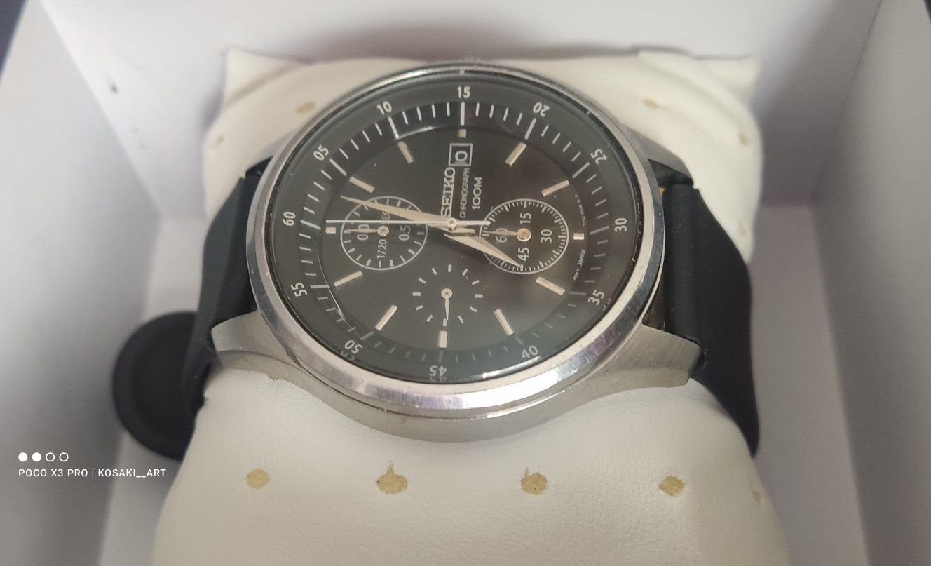 Часовник Casio и Seiko