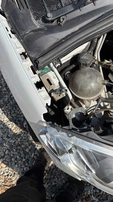 Peugeot 308 1.6 e-Hdi 112cp