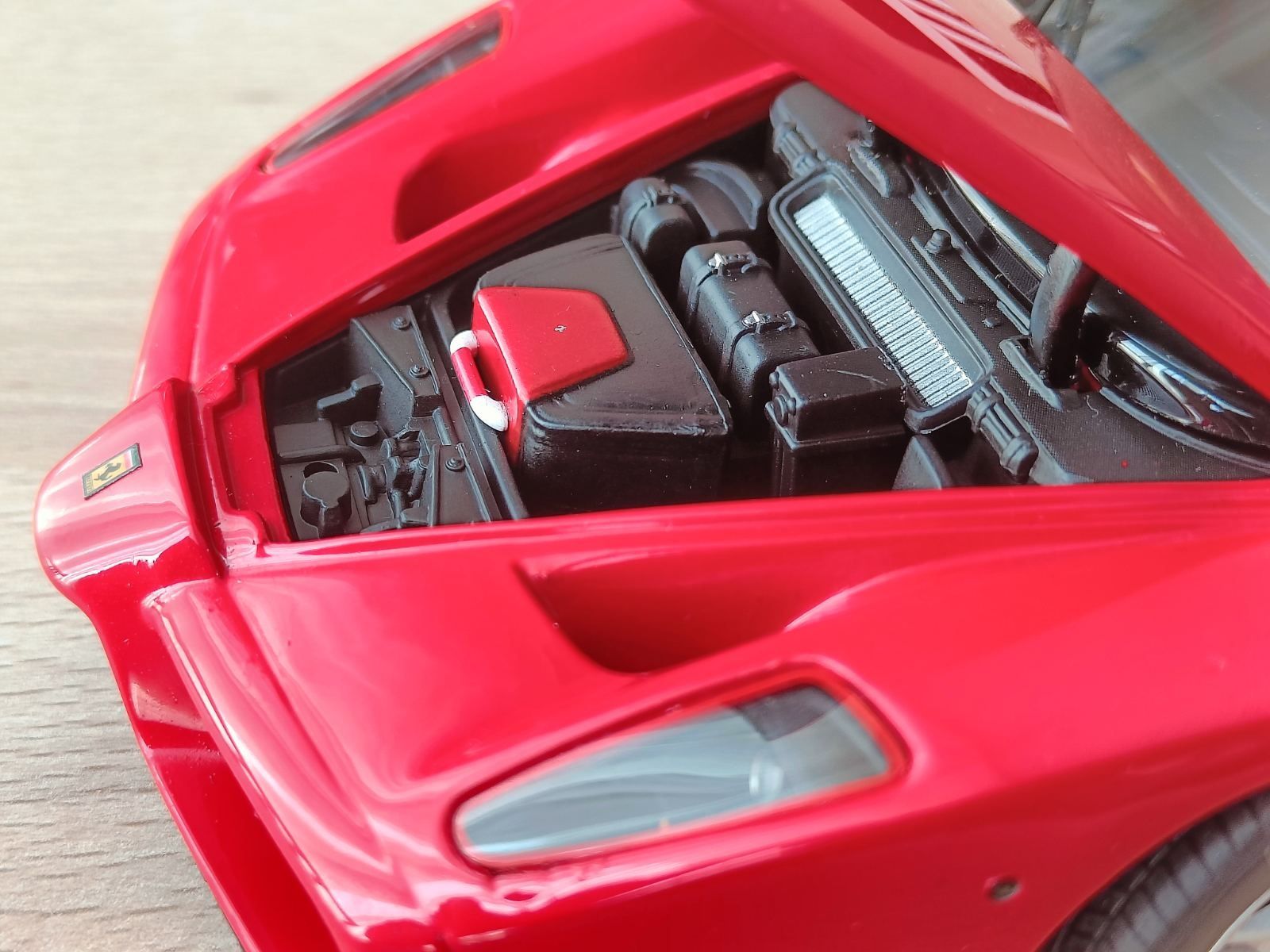 Ferrari Enzo, Hotwheels Elite 1:18