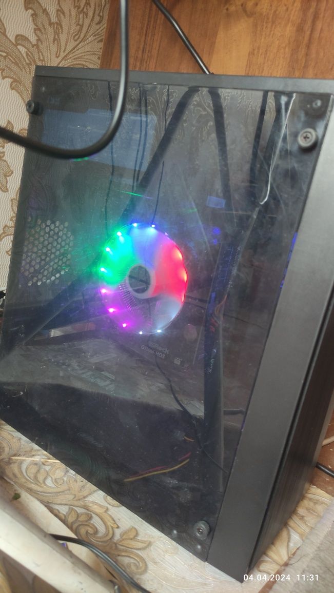 Kompyuter ztech rgb ceys