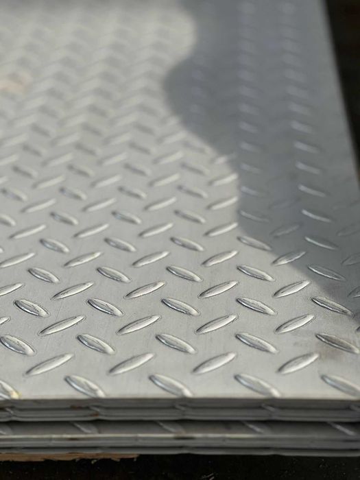 Лист Рифленый нержавеющий