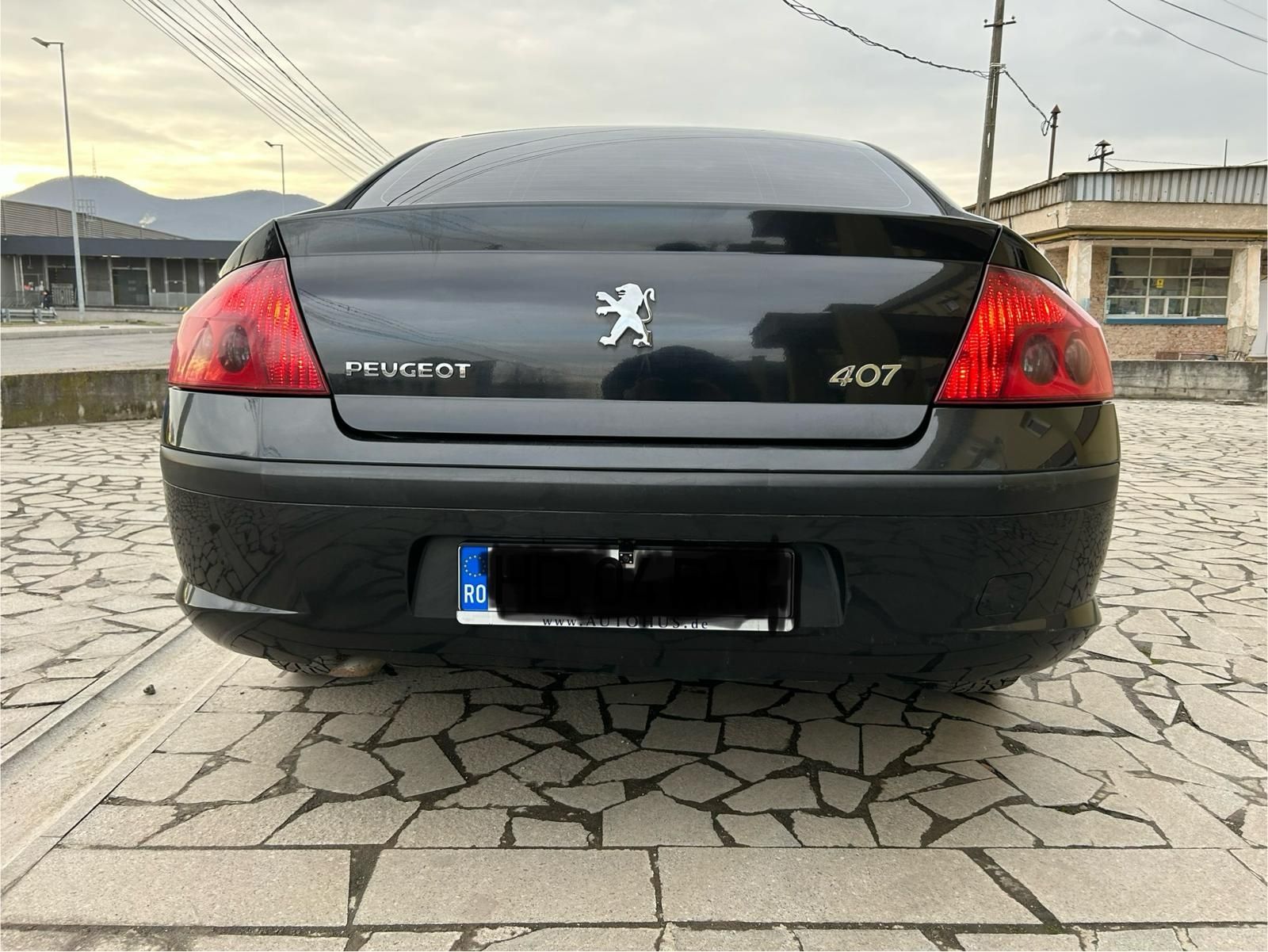 Vând Peugeot 407 .1.6 HDI