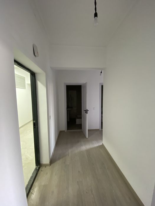 Sokin makon 34800$ 1 xonalik 5 etajdatayyor xolatda srochniy sotiladi.