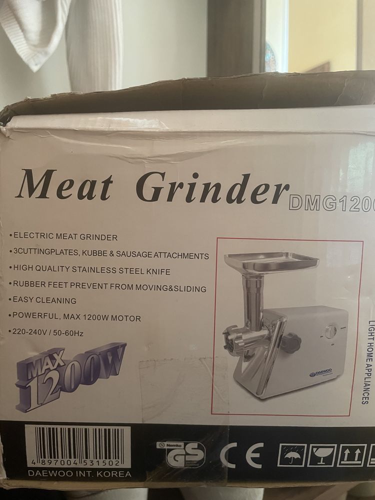 Daewoo meat Grinder