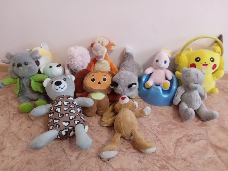 Отдам даром игрушки