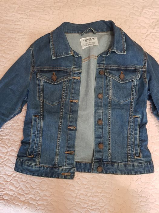 Geaca Blugi firma PULL&BEAR