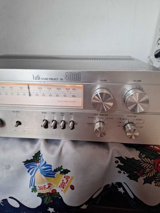 Amplificator receiver DUX HIFI SOUND  PROIECT TA 4000