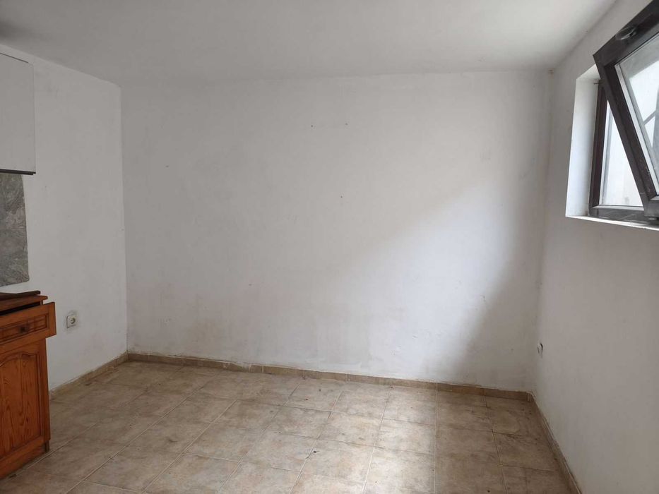 Продава се Четиристаен апартамент в с. Кошарица, Област Бургас - 90 кв.м за 578 €/кв.м - Снимка #12