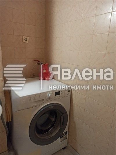 Простор и комфорт в многостаен апартамент на отлична локация!!!