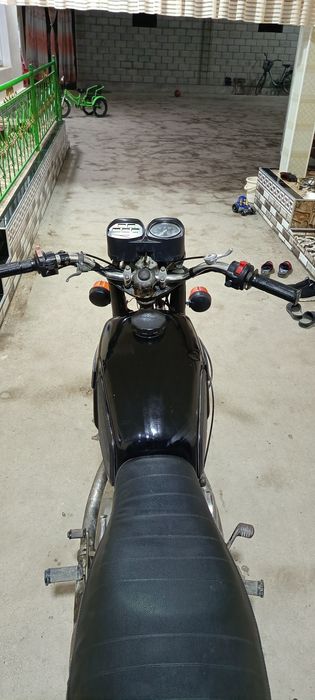 Ij Moto skuterga barter qlamz lonkasiyam bor
