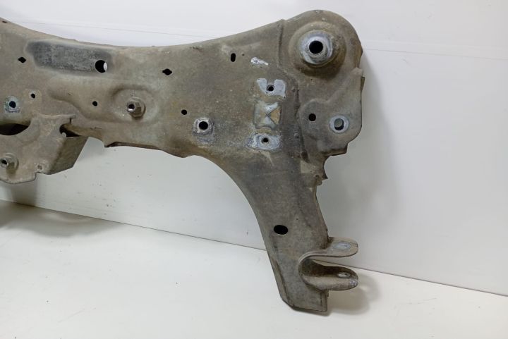 Jug motor cadru motor Renault Kangoo a 2-a generatie (facelift) seria