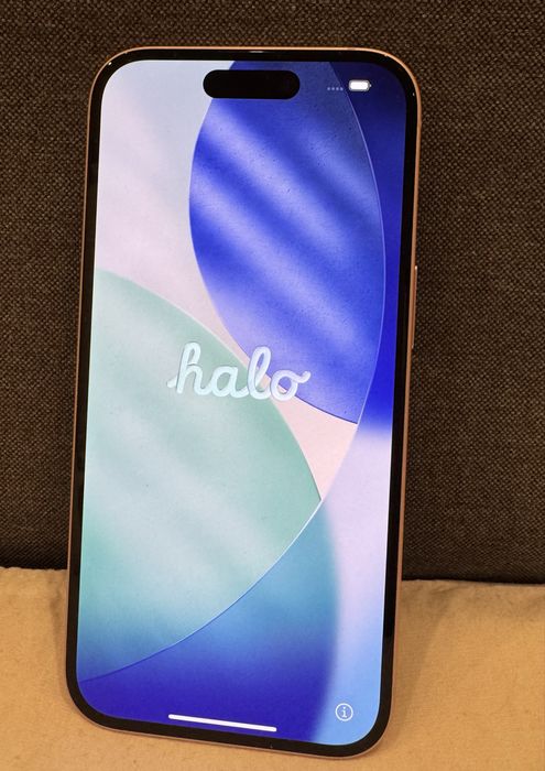 Vand iphone 15 128 gb roz