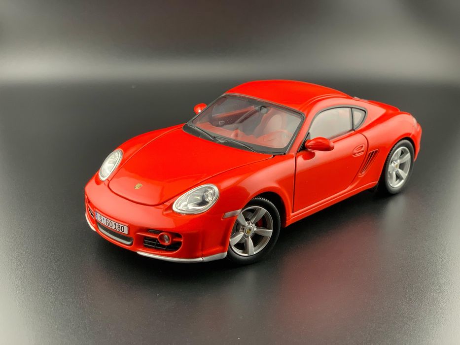 Porsche 911 Carrera S, Welly , 1/24