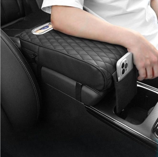 Накладка на подлокотник с держателем для телефона