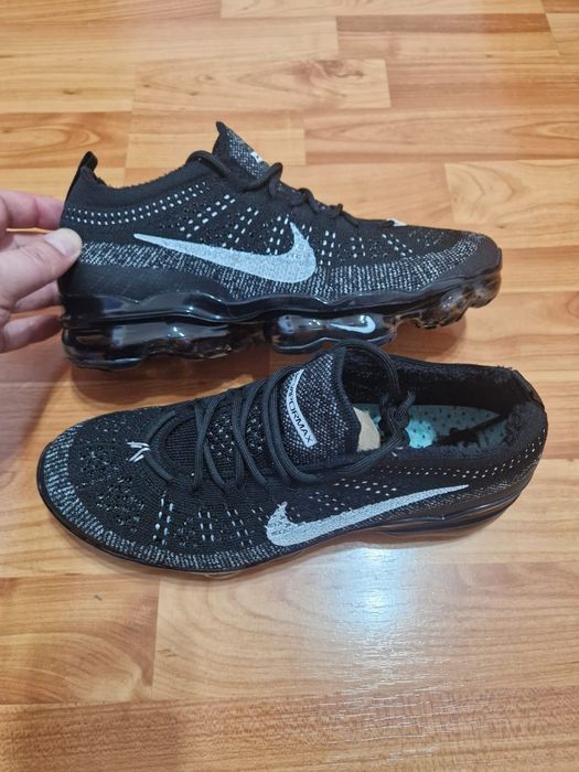 Vapormax original 2023