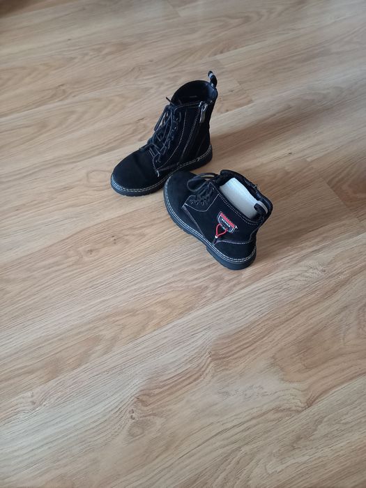 Продам ботинки зимние