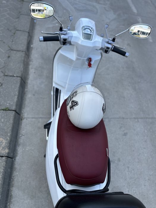 Lambretta V50 Special 2020
