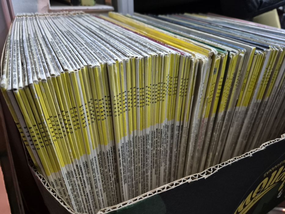 Vând Lot 150lp Discuri Vinil cu muzică clasică mixta 

Artiști:

- Fra