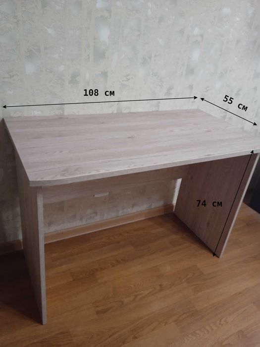 Стол 108х55x74 см и тумбы