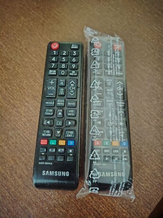 Telecomenzi TV Samsung