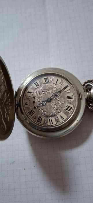 Продам часы карманные "молния"