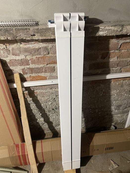 Радиатор със два глидера H1200