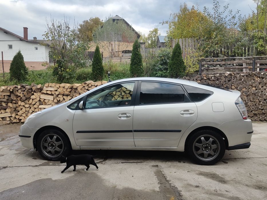 Toyota Prius gen 2 in stare buna, acte la zi