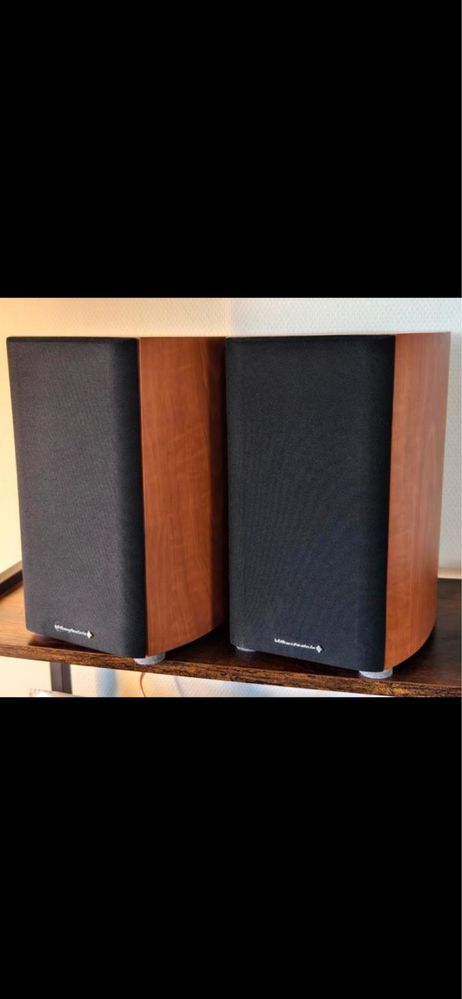 Tонколони Wharfeldale Diamond 9.1 Bookshelf