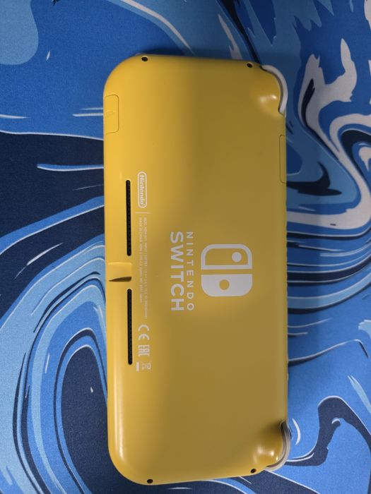 Nintendo switch lite 128gb+32gb