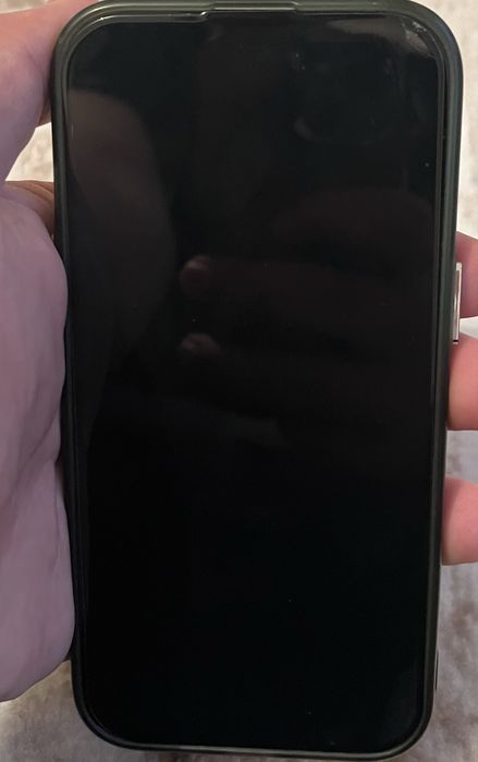 Айфон 15  обычный