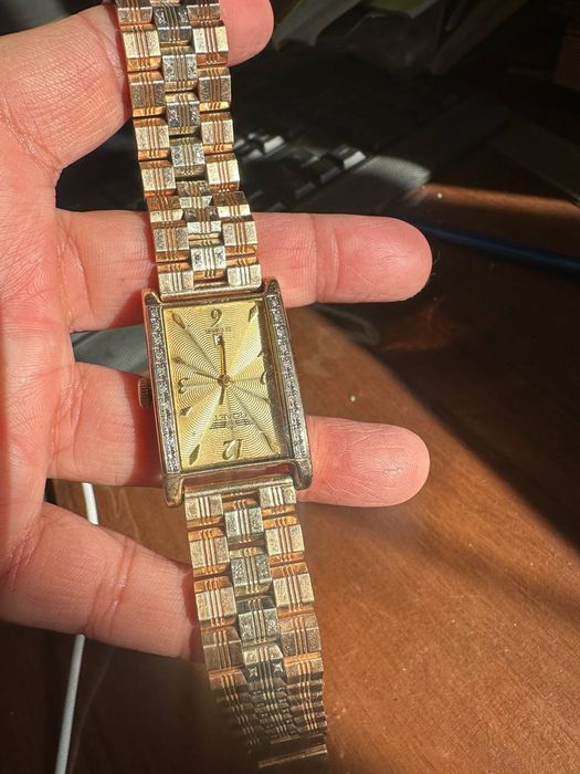 Продаются золотые мужские часы Полет 22 камня бриллиантов