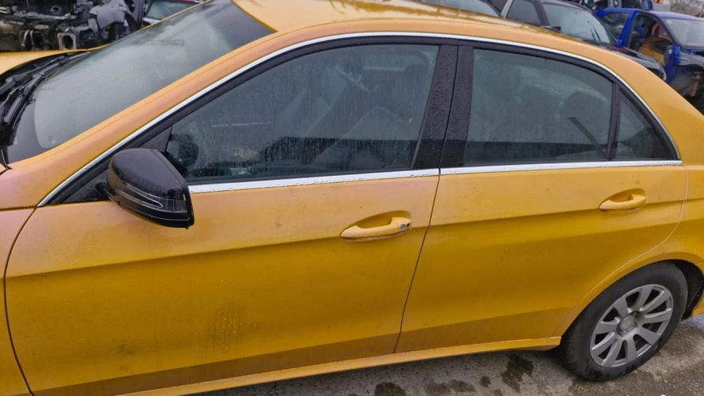 Dezmembram Mercedes E Class W212 Facelift an 2014 motor 2.2 Cdi Cutie automata 7G Tronic Plus