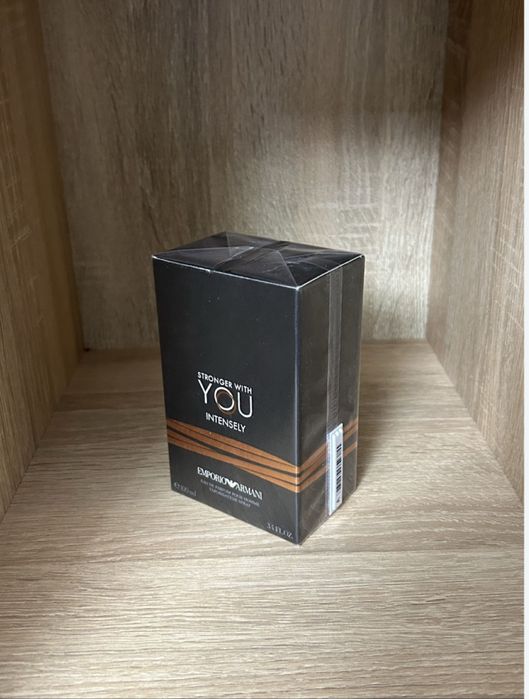 vand parfum Armani Stronger with You
