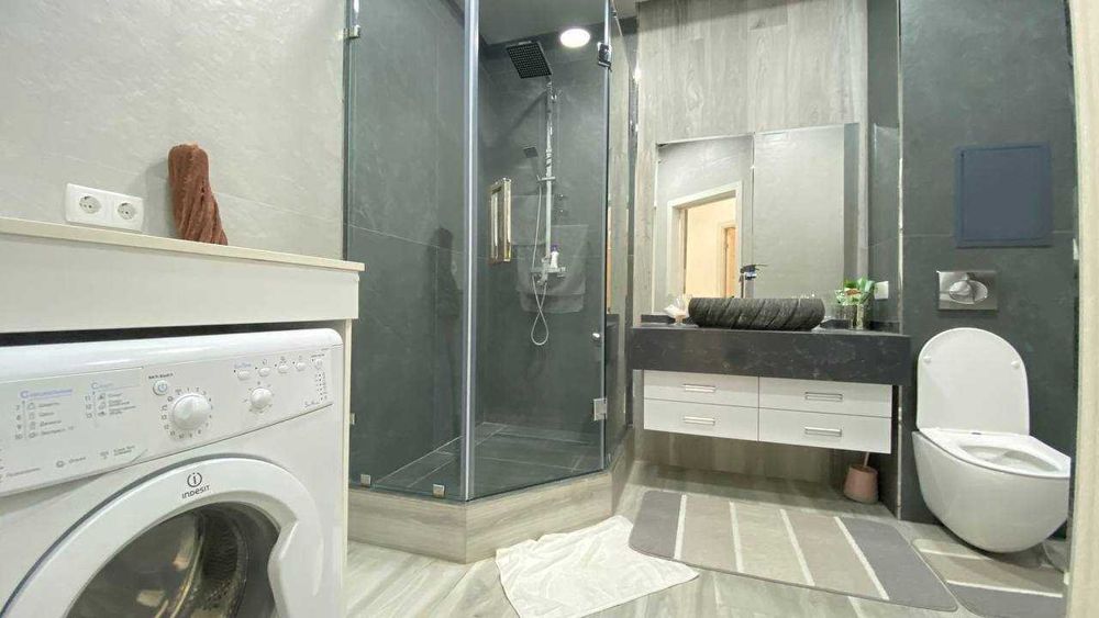 Сдается на ул Юнус Ражабий 3х комнатная квартира в Спец Плане