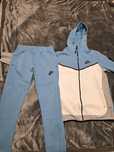 Nike Tech Fleece S размер