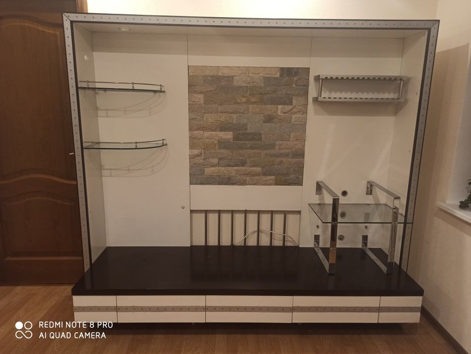 Подставка под аппаратуру