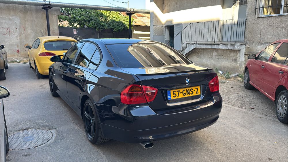 BMW E90 Vand sau schimb