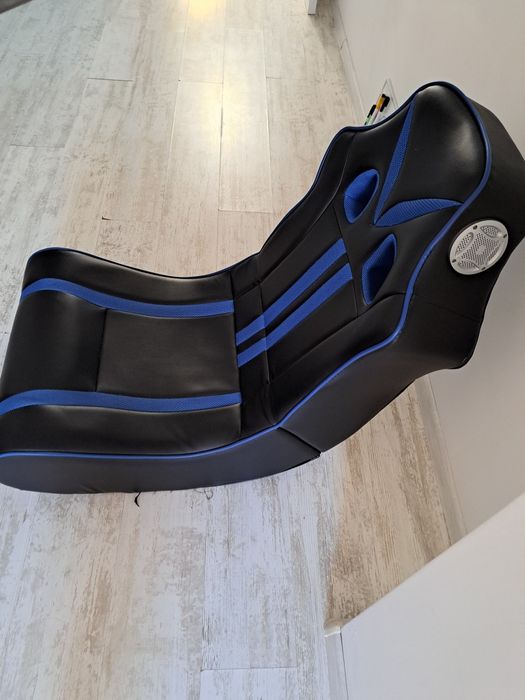 Музикален люлеещ стол