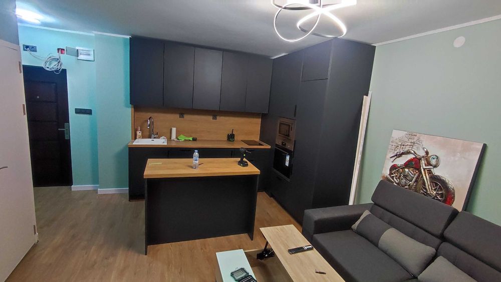 Двустаен апартамент в близост до МОЛ Пловдив и младежки хълм