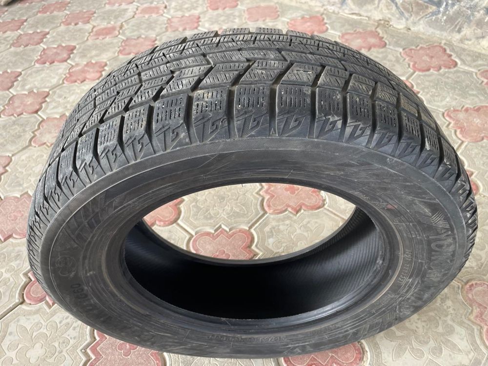 Шины Yokohama комплект зима (3 ай тек жүрілген) размер 215/60/R16