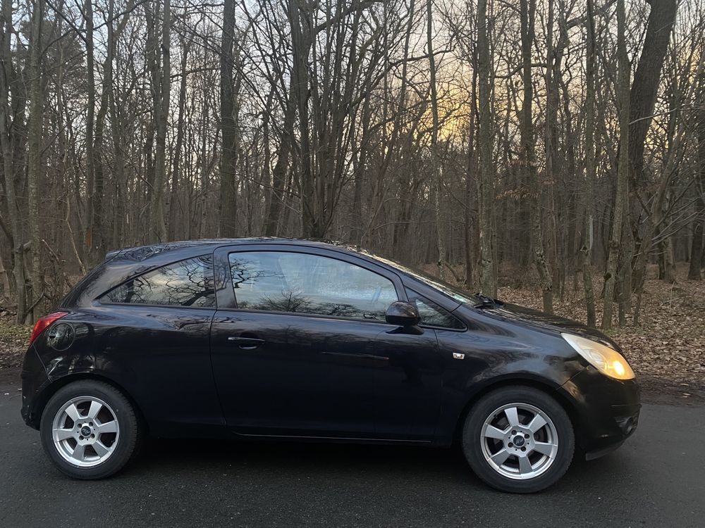 Vand Opel Corsa D Hatchback