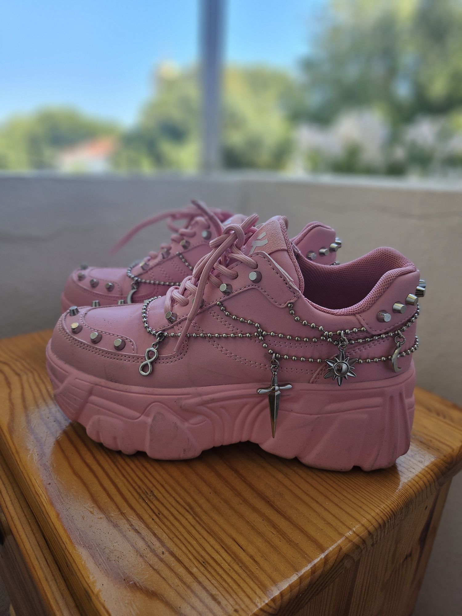 Маратонки Koi pink