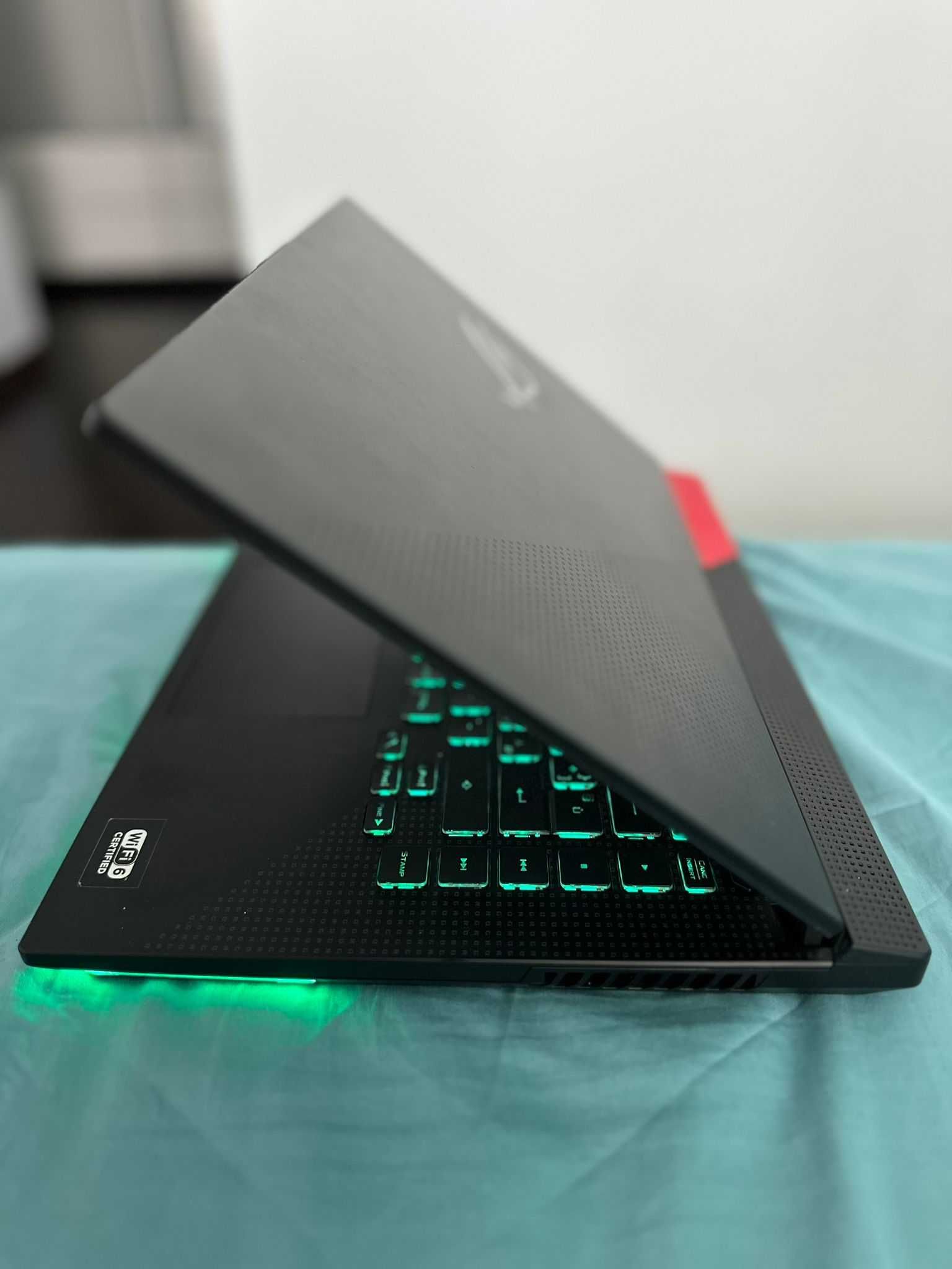 Vând Laptop ASUS Gaming 15.6'' ROG Strix G15 G513QM 2022