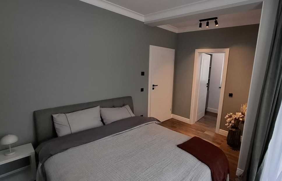 Casa parter+etaj, Iasi-Breazu-Copou